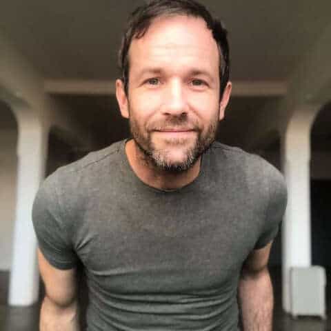 660956 38239295c1a241bb91df9350d90a48b9mv21